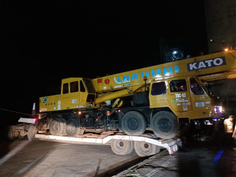45 Ton Mobile Crane delivery to Gorontalo